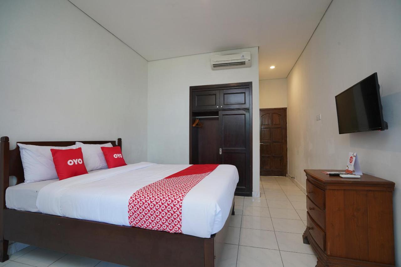 Oyo 2122 Puri Sanur Hotel Buitenkant foto